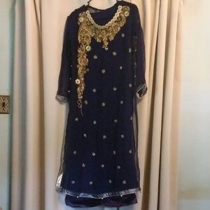 SALE Pakistani Indian salwar kameez